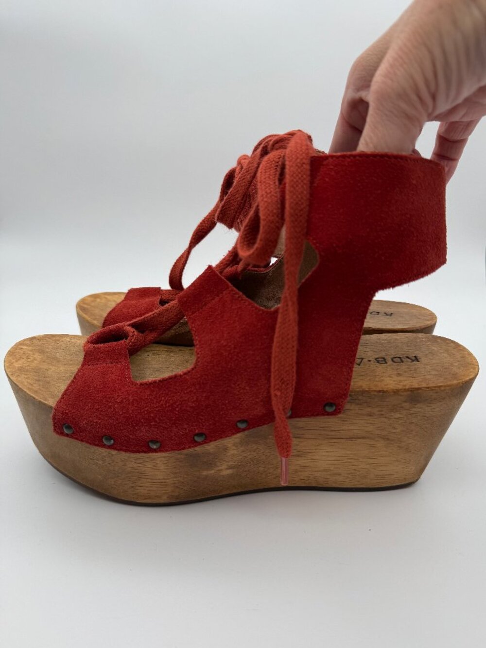 Kelsi Dagger Brooklyn Red/orange Suede Lace-Up Platform Wedges Size 8